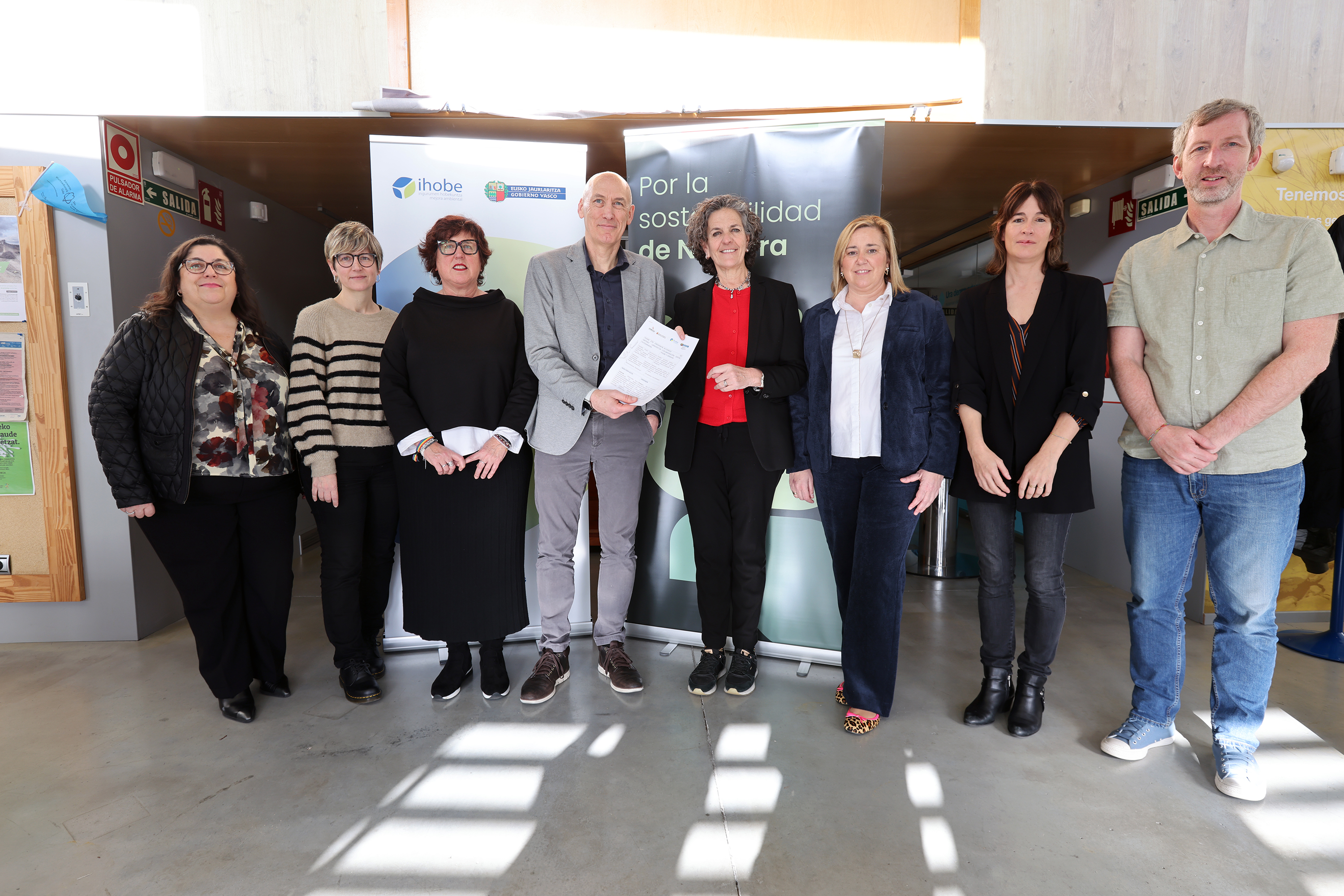 Las sociedades públicas Ihobe y Orekan firman un acuerdo para impulsar la sostenibilidad, la economía circular y la acción climática entre Euskadi y Navarra