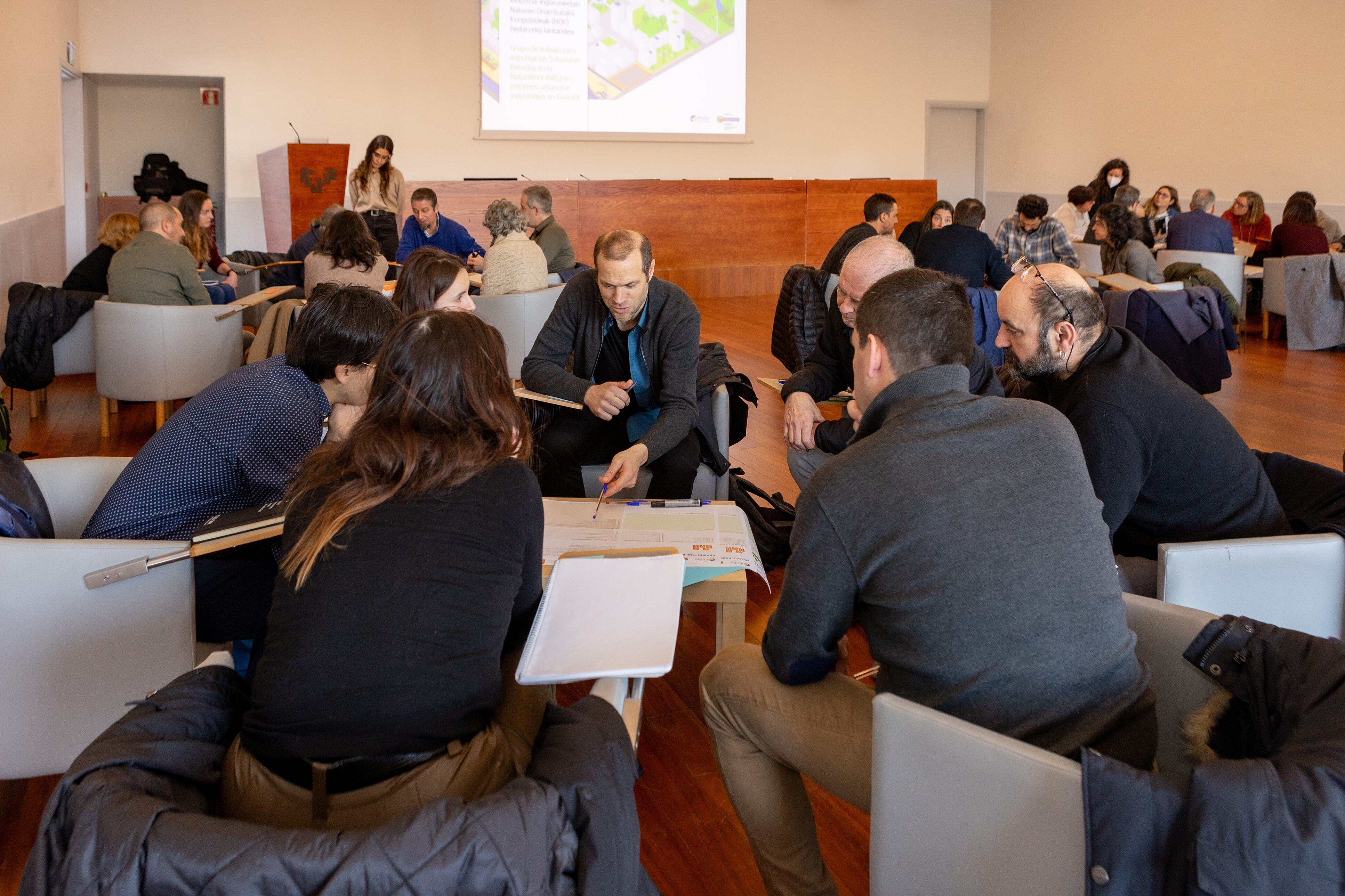 Ihobe lidera un grupo de trabajo multisectorial para impulsar las soluciones basadas en la naturaleza en Euskadi