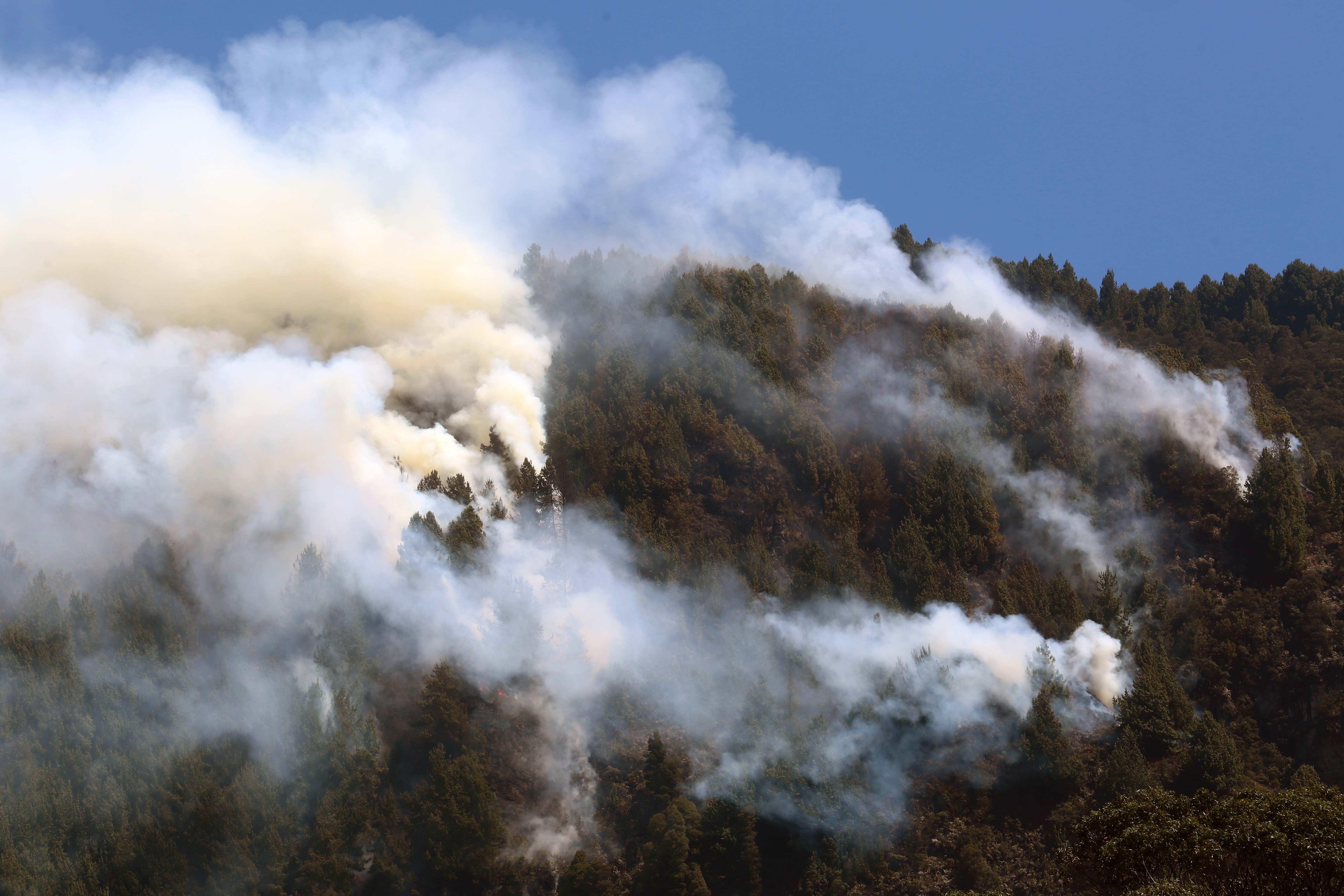 El Observatorio Pirenaico del Cambio Climático presenta un monográfico con 16 recomendaciones contra incendios y riesgos climáticos en los Pirineos