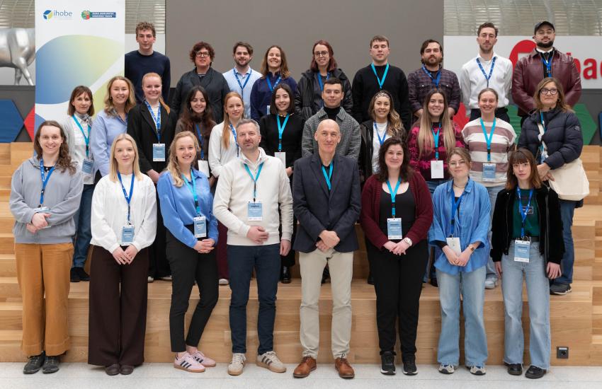 Jóvenes de dos regiones europeas participan en Euskadi en un encuentro sobre gobernanza y sostenibilidad