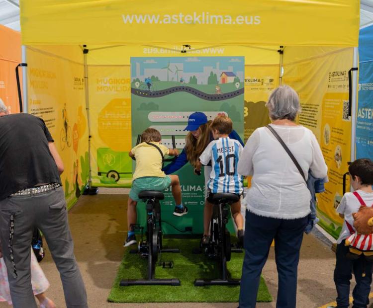 Klima Azoka en la fiesta