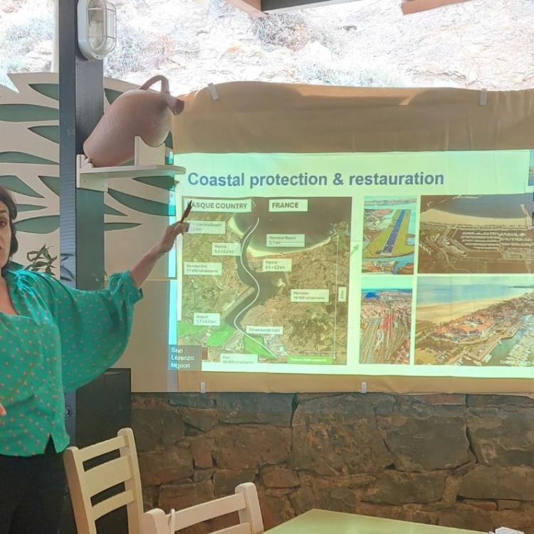 Euskadi participa en la Asamblea General de Regions4Climate en Creta para presentar las acciones de adaptación costera en Txingudi