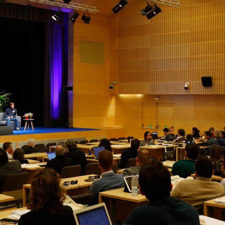 La calidad de las ponencias convierte Uhinak en un congreso internacional de referencia entorno a los efectos del cambio climático en el litoral 