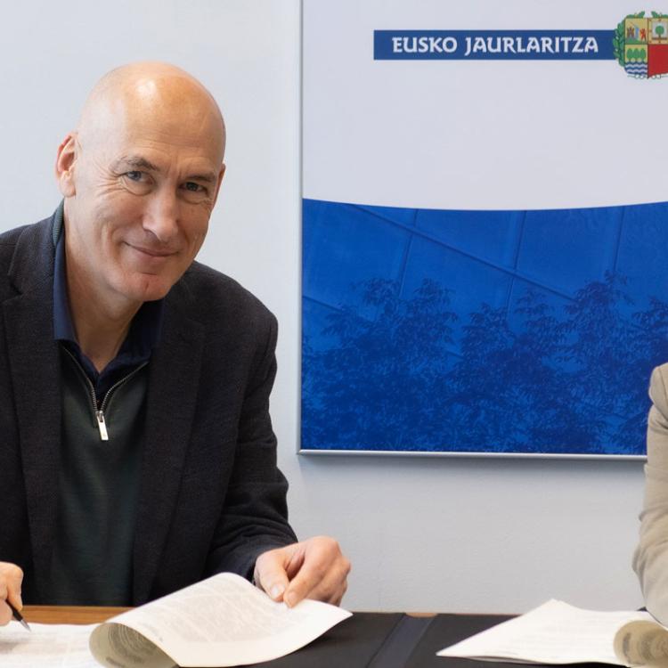 Ihobe y Orkestra renuevan su alianza para impulsar el conocimiento en competitividad y sostenibilidad